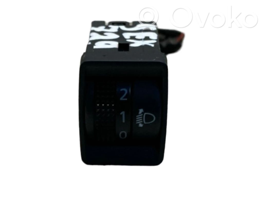 Nissan Qashqai Headlight level height control switch 