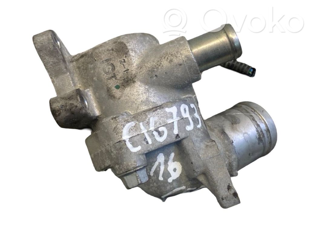 KIA Ceed Termostat / Obudowa termostatu 
