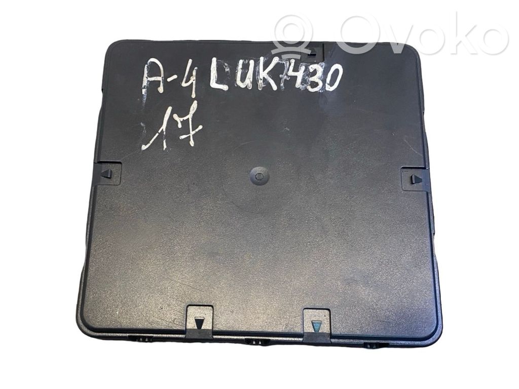 Audi A4 S4 B9 Comfort/convenience module 