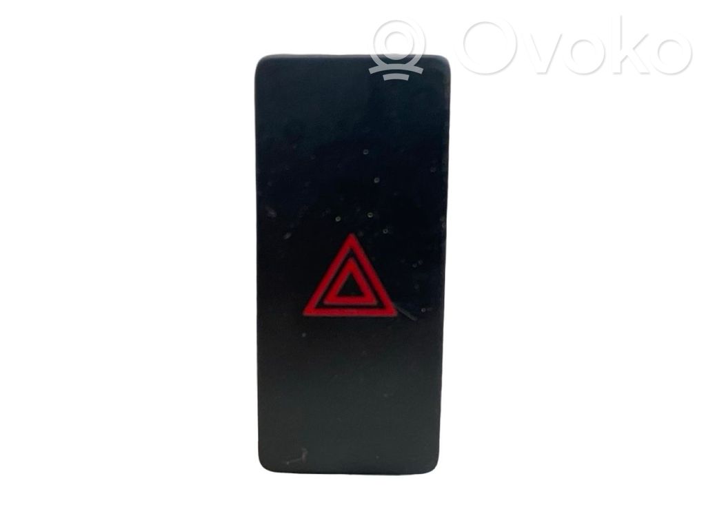 Mazda CX-5 Hazard light switch 