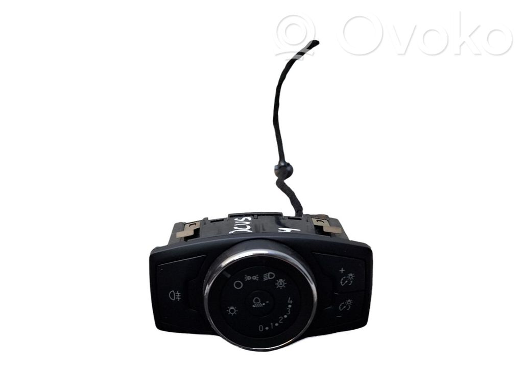 Ford Focus Light switch 