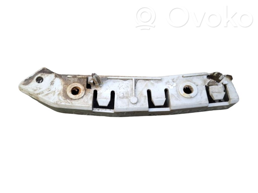 Ford Focus Front bumper mounting bracket 