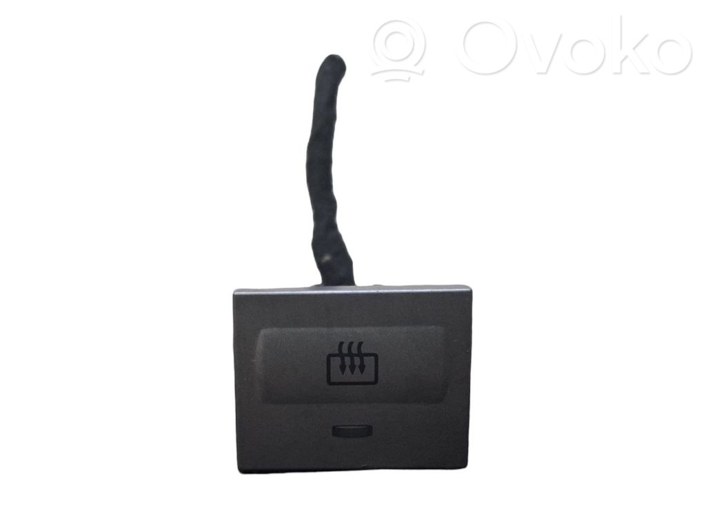 Ford Kuga I Windscreen/window heater switch 