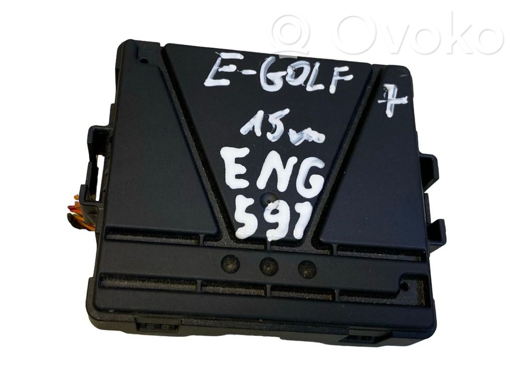 Volkswagen Golf VII Gateway control module 