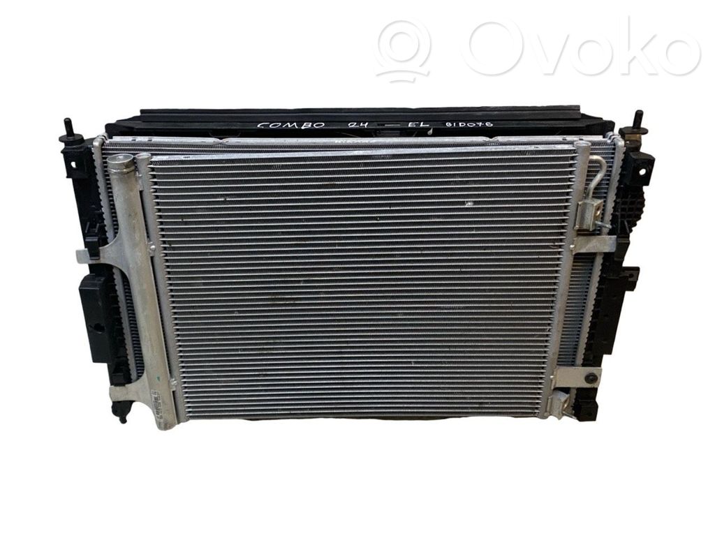Opel Combo E Set del radiatore 