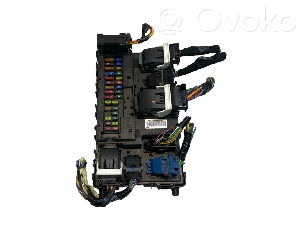 Ford Mondeo MK V Sulakemoduuli 