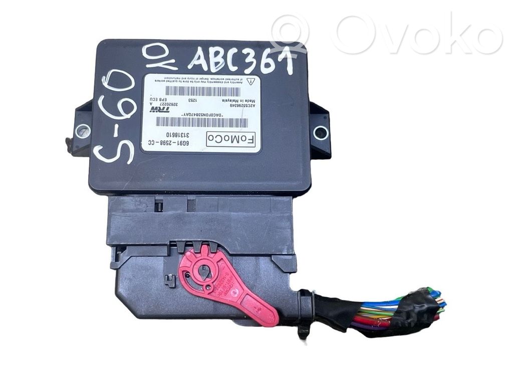 Volvo S60 Hand brake control module 