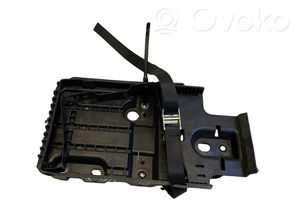 Volvo S90, V90 Battery bracket 