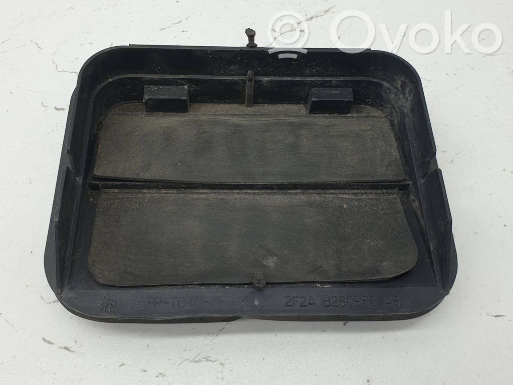 Tesla Model S Quarter panel pressure vent 