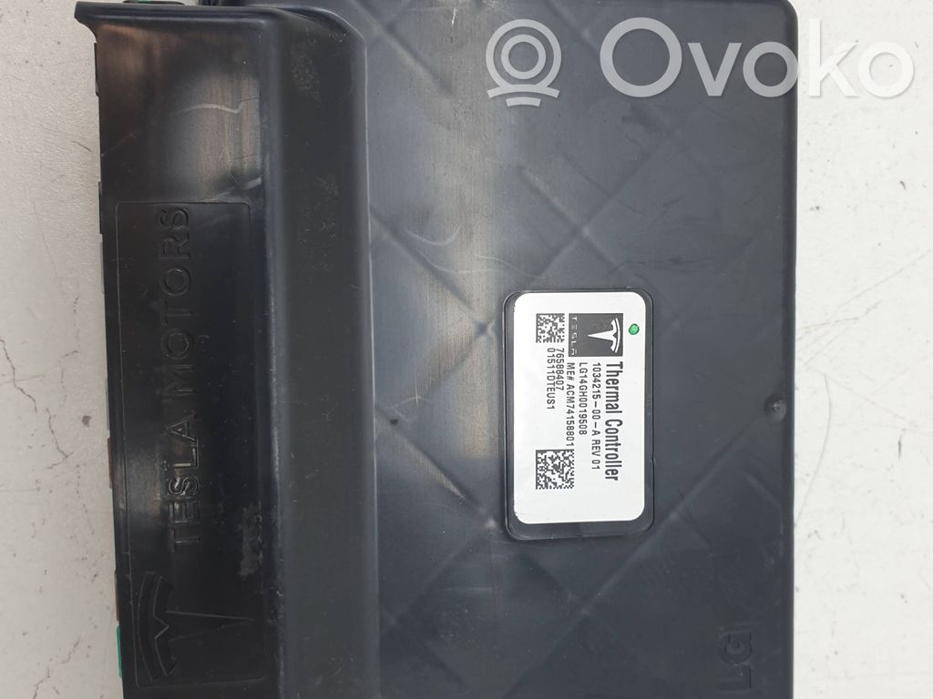 Tesla Model S Air conditioning/heating control unit 