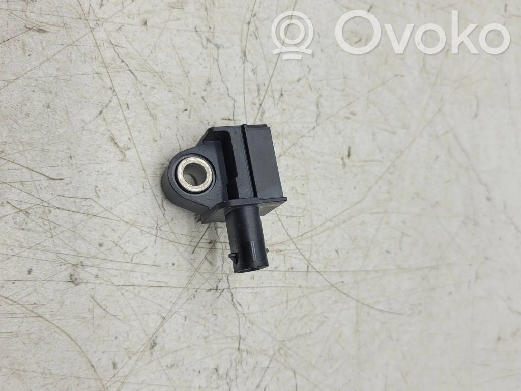 Chrysler Pacifica Airbag deployment crash/impact sensor 