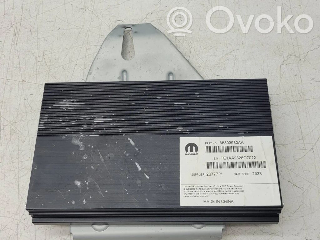 Amplificateur de son   68303980AA