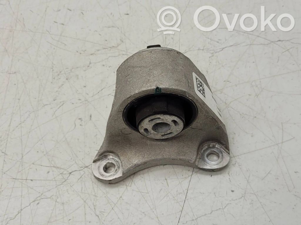 Tesla Model S Engine mount bracket 