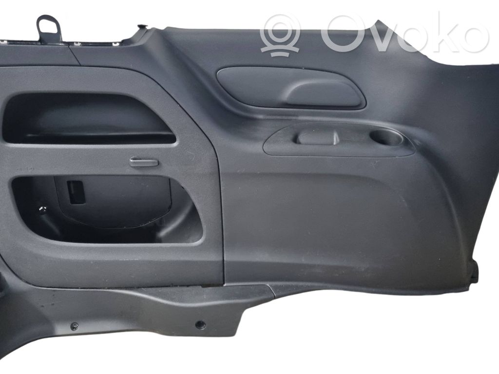 Chrysler Pacifica Boczek / Tapicerka / bagażnika 