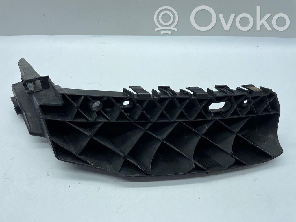 Dodge Durango Headlight/headlamp mounting bracket 