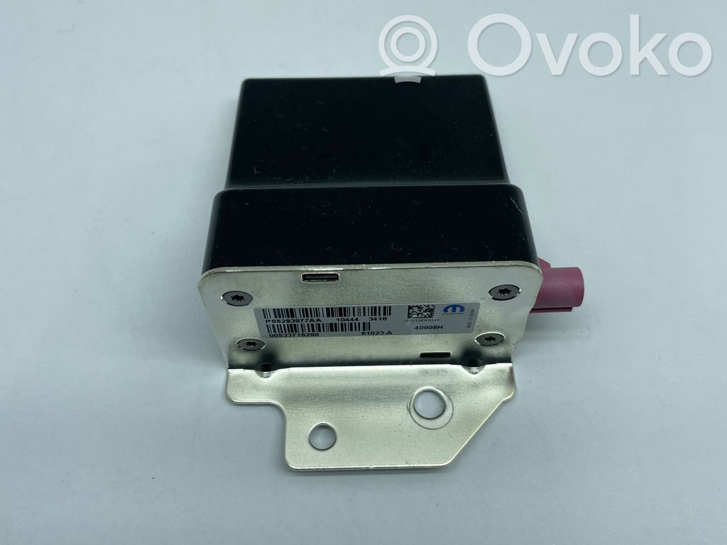 Dodge Charger Antena (GPS antena) 