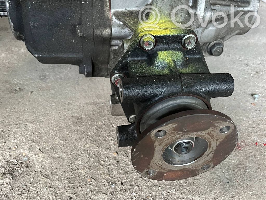 Rear differential   3501A121,T03GS0168ER438