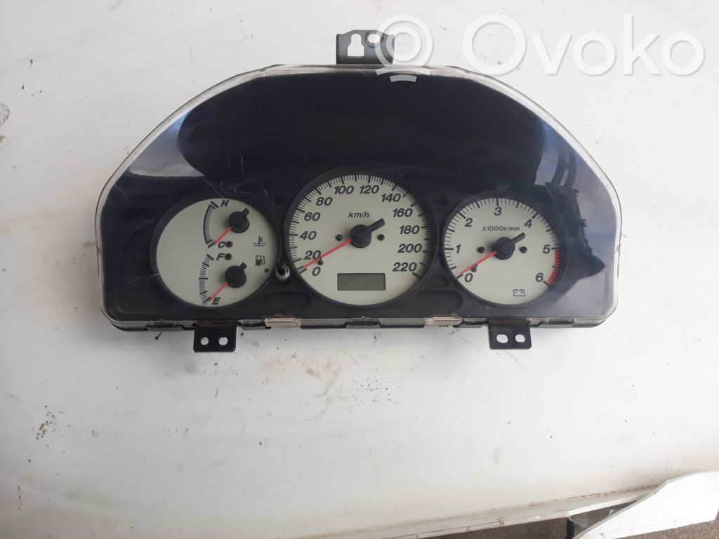 Mazda Premacy Speedometer (instrument cluster) 