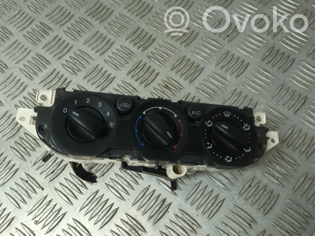 Ford Focus C-MAX Climate control unit 