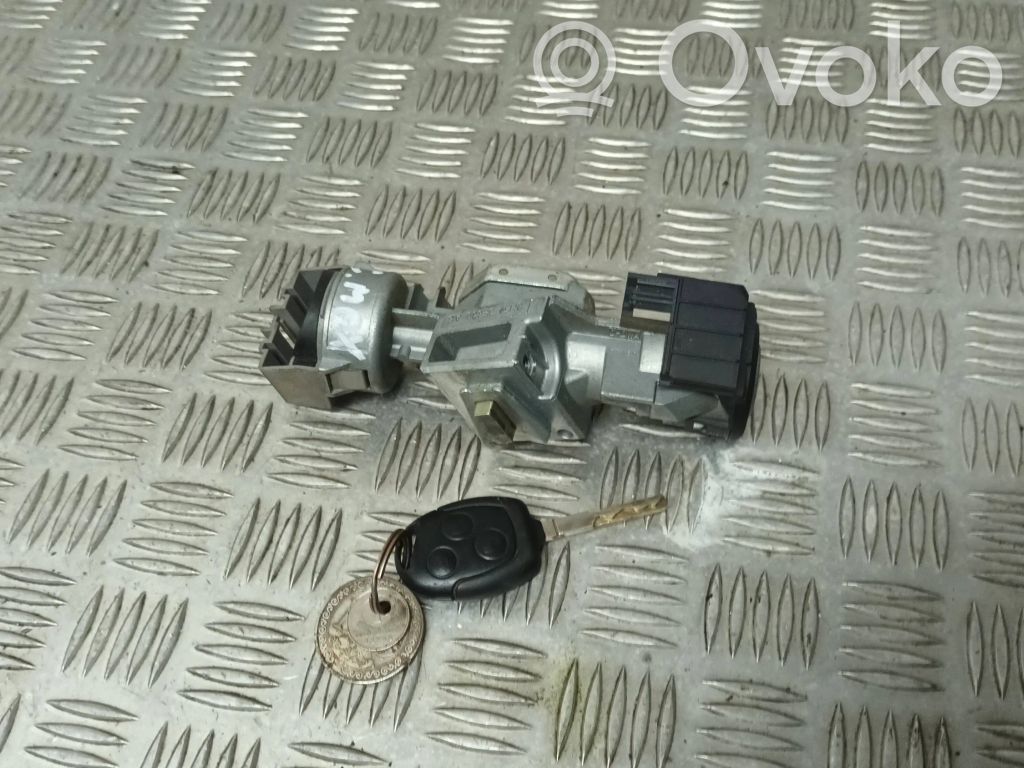 Ford Focus C-MAX Užvedimo spynelė 