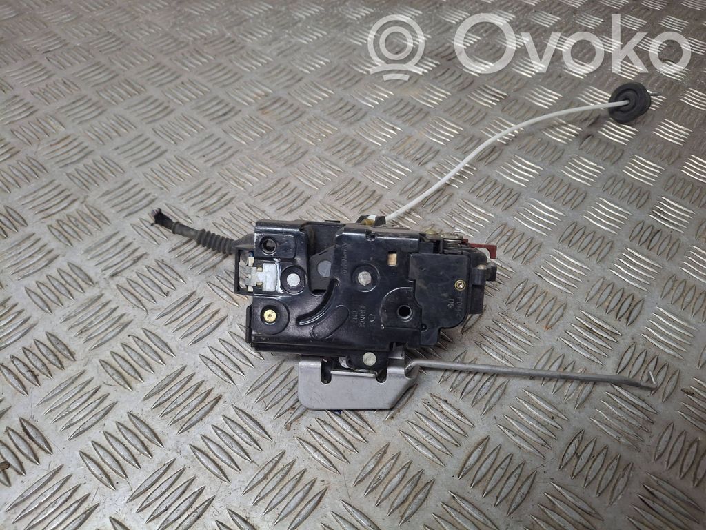 Audi A4 S4 B6 8E 8H Zamek drzwi przednich 