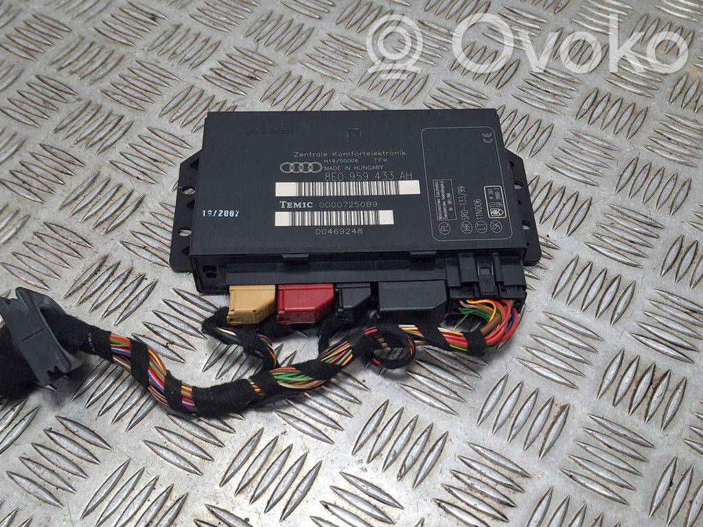 Audi A4 S4 B6 8E 8H Module confort 