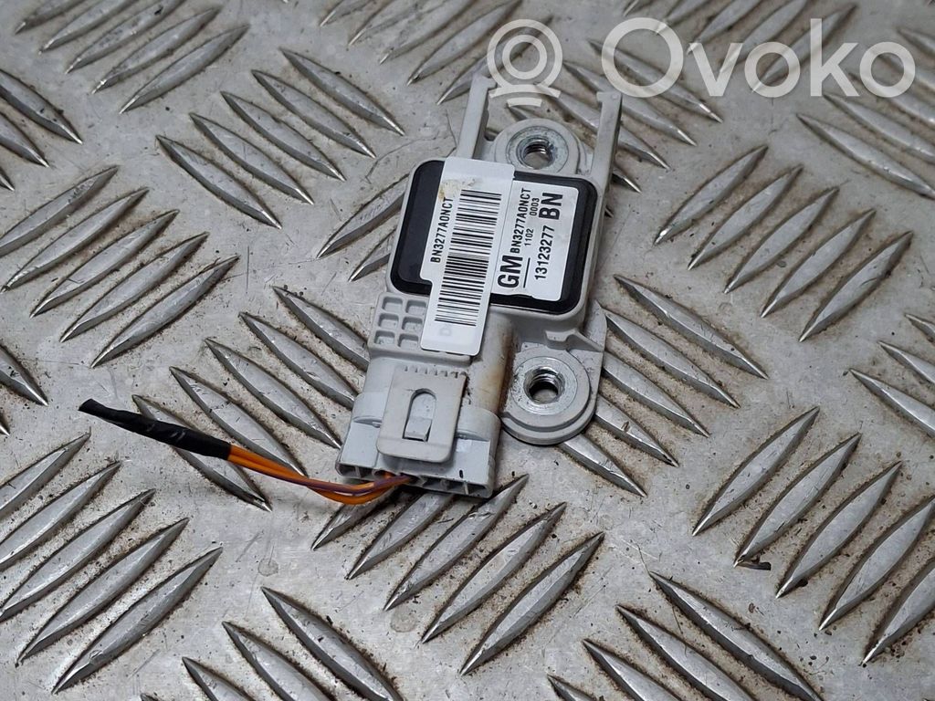 Opel Vectra C Airbagsensor Crashsensor Drucksensor 