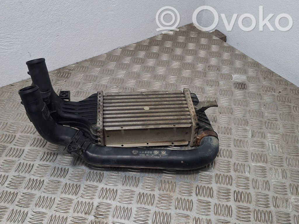 Opel Zafira A Interkūlerio radiatorius 