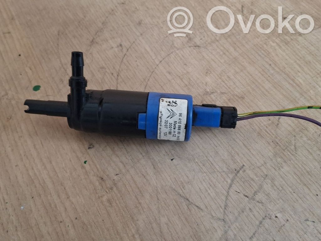 Peugeot 407 Headlight washer pump 