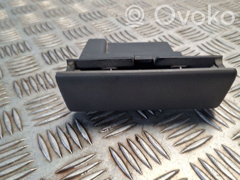 Ford Transit Aschenbecher 