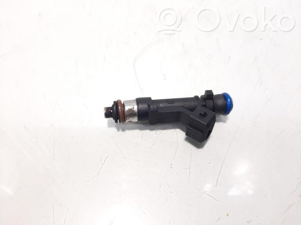 Opel Corsa D Injecteur de carburant
