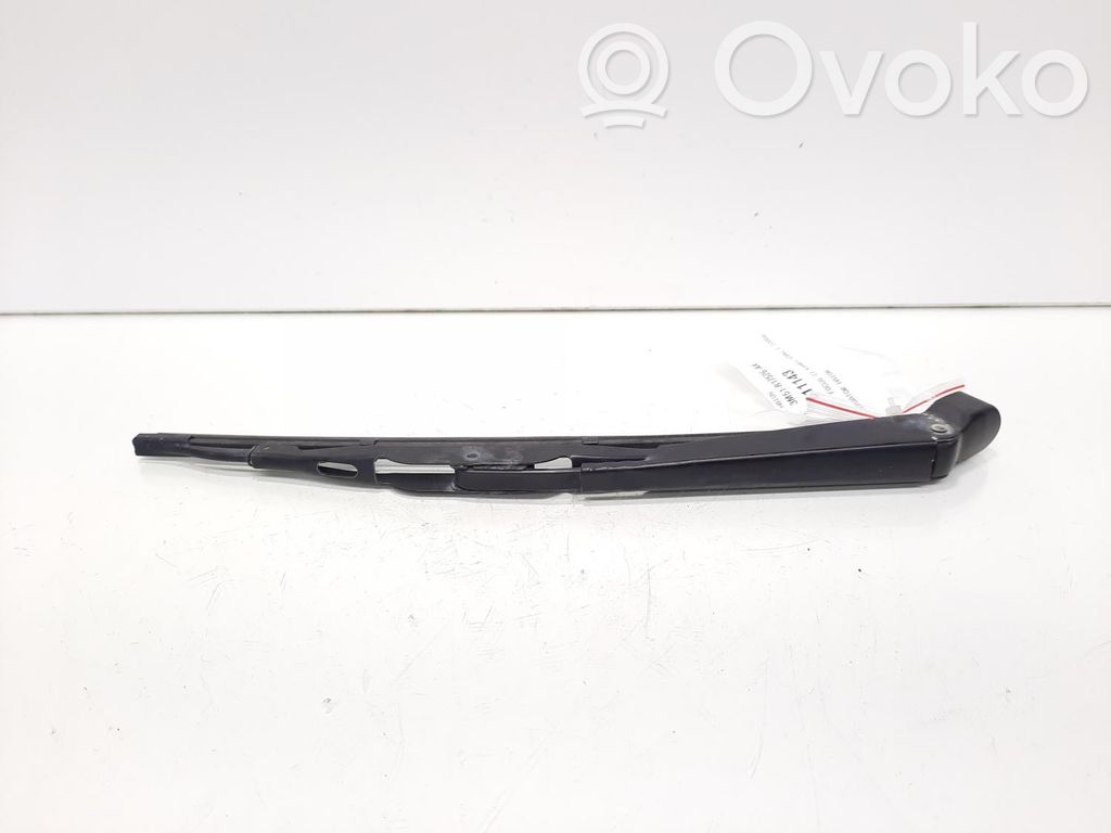 Ford Focus Wischerarm Heckscheibe 