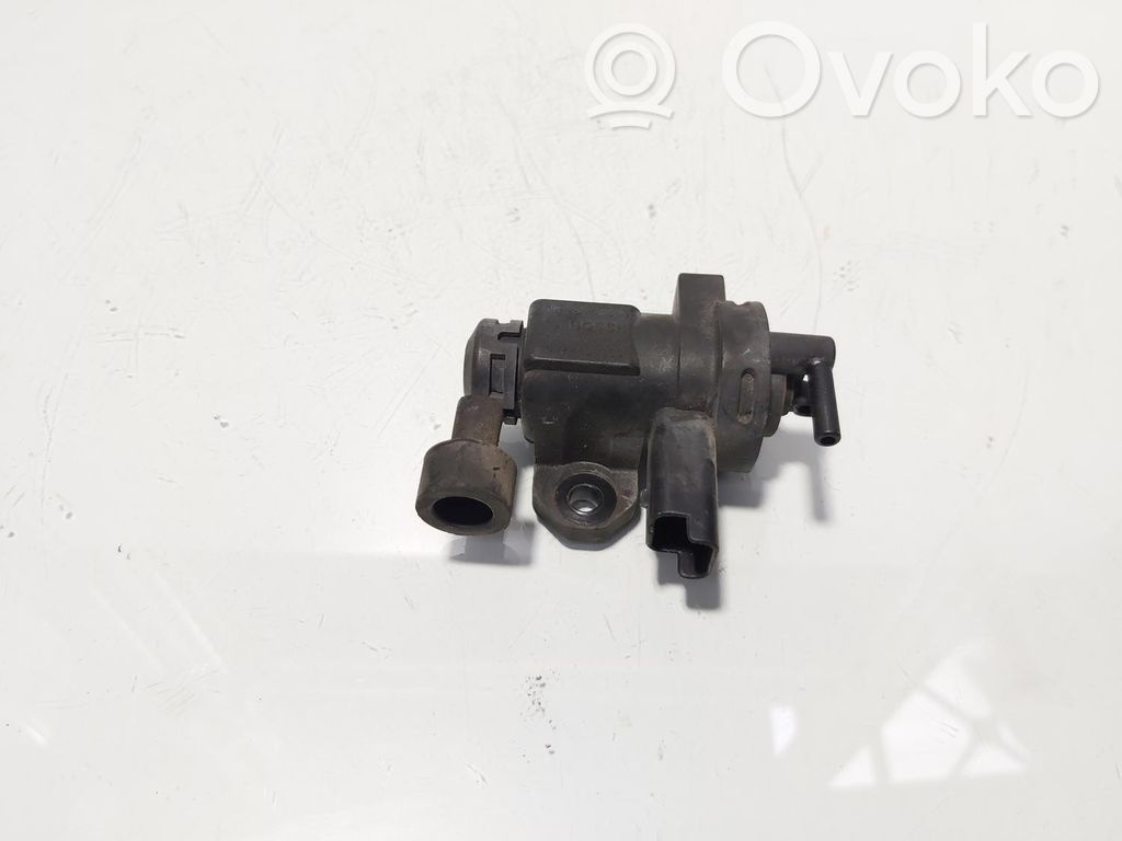 Peugeot 607 Bomba de vacío