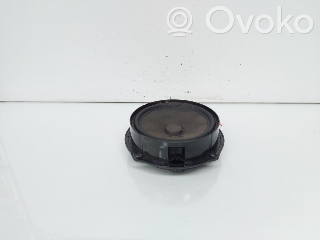 Skoda Octavia Mk3 (5E) Haut-parleur de porte avant 