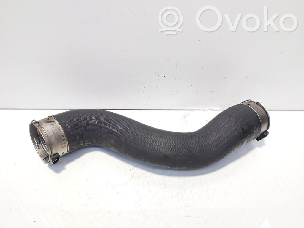 Mercedes-Benz E W212 Manguera/tubo del intercooler