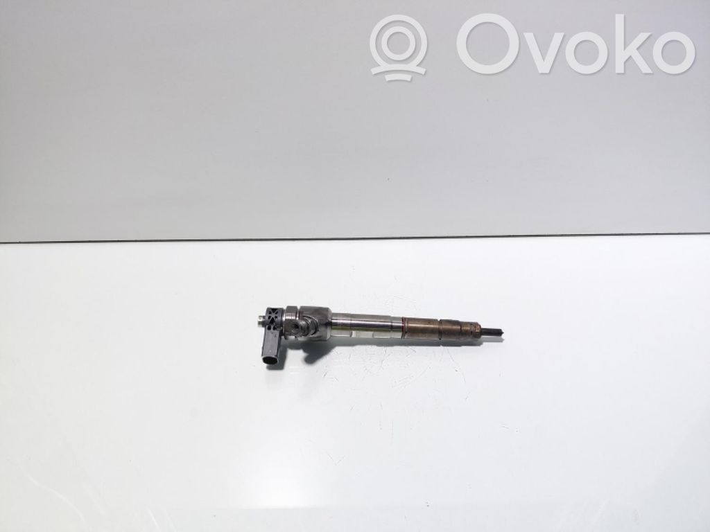 Volkswagen PASSAT B8 Iniettore 