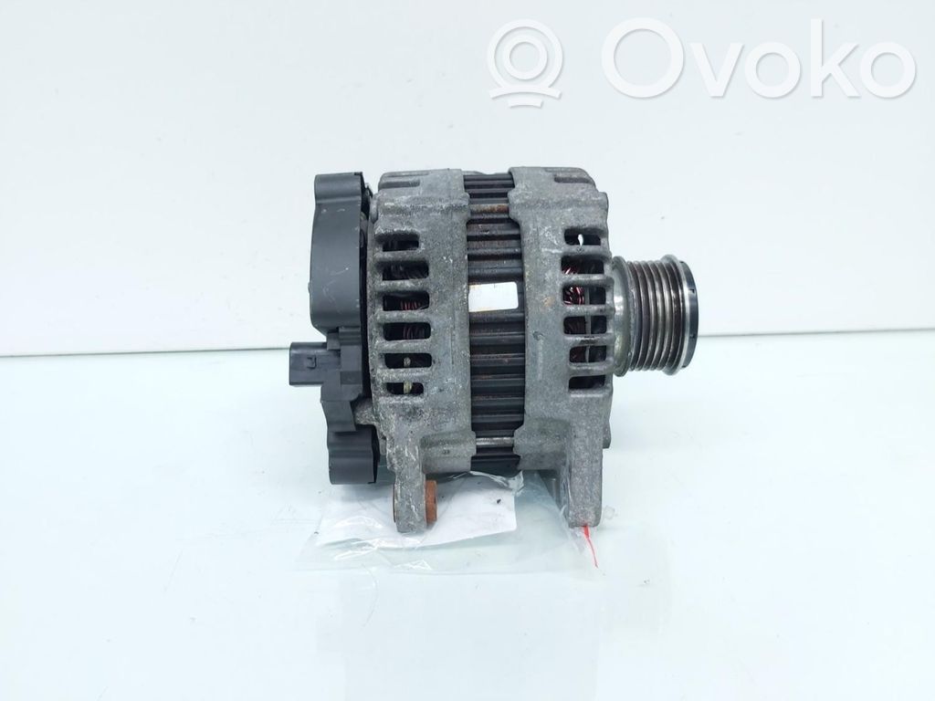 Volkswagen PASSAT B6 Generatore/alternatore 