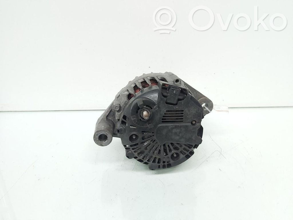 Opel Insignia A Generator/alternator 
