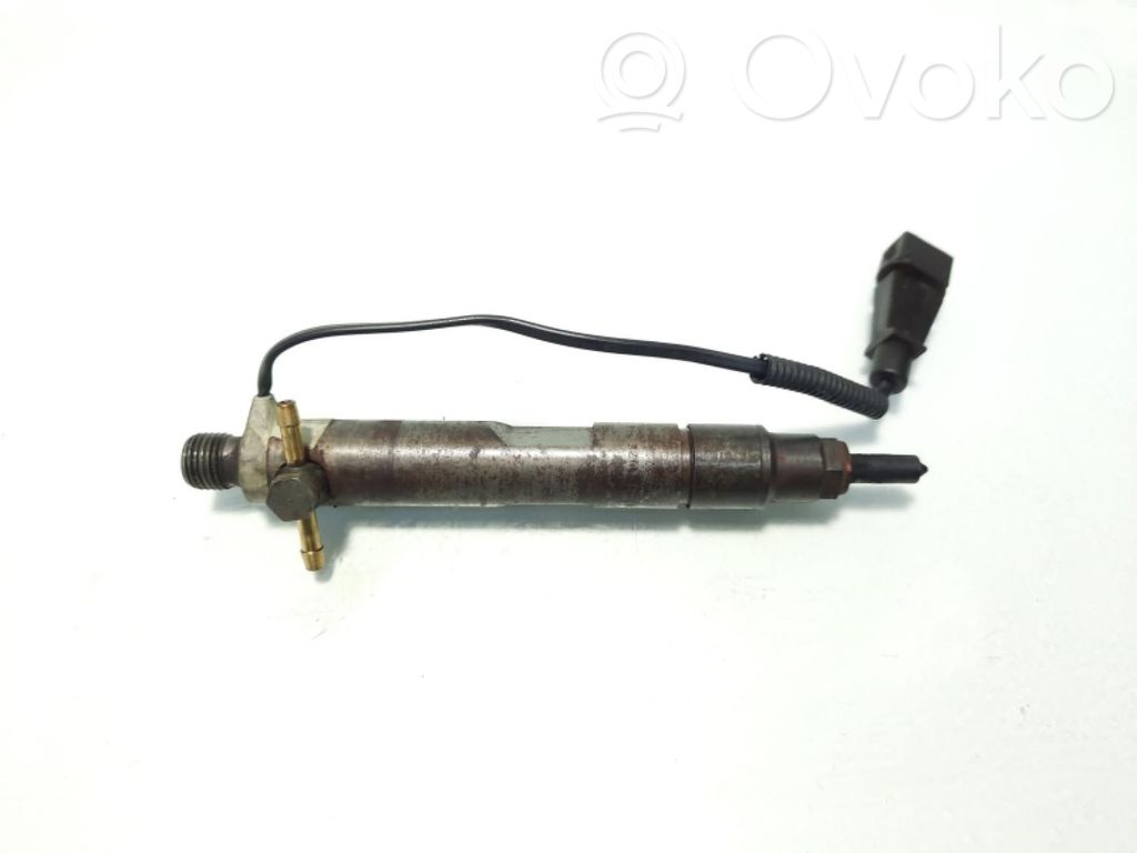 Seat Alhambra (Mk1) Injecteur de carburant 