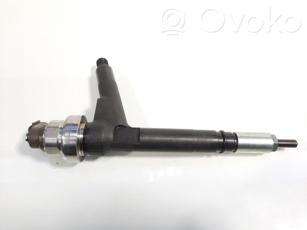 Opel Corsa C Polttoainesuutin 
