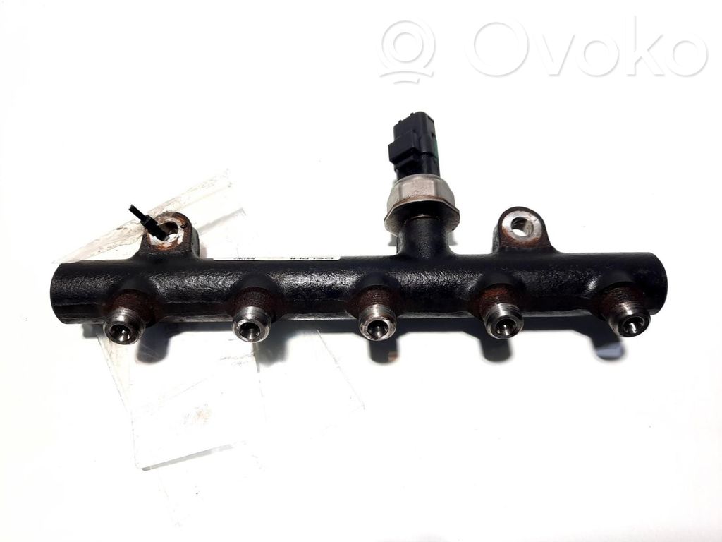Peugeot 407 Tuyau de conduite principale de carburant 