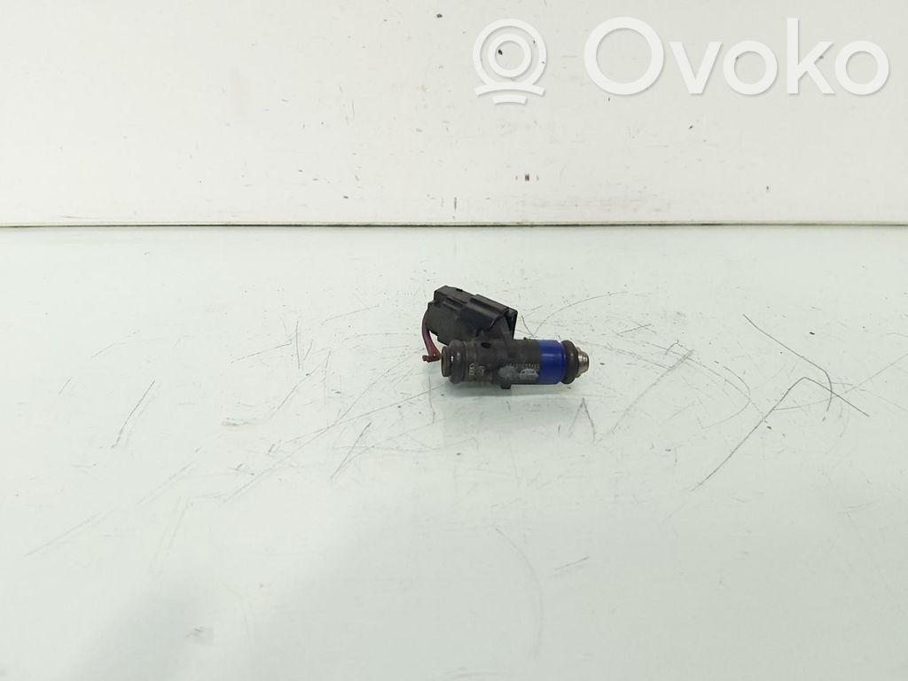 Skoda Fabia Mk1 (6Y) Injector combustibil 