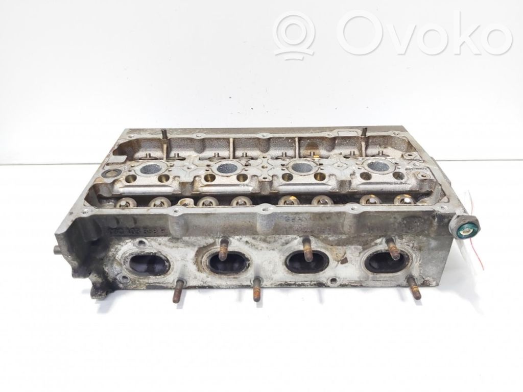 Volkswagen Touran I Culasse moteur