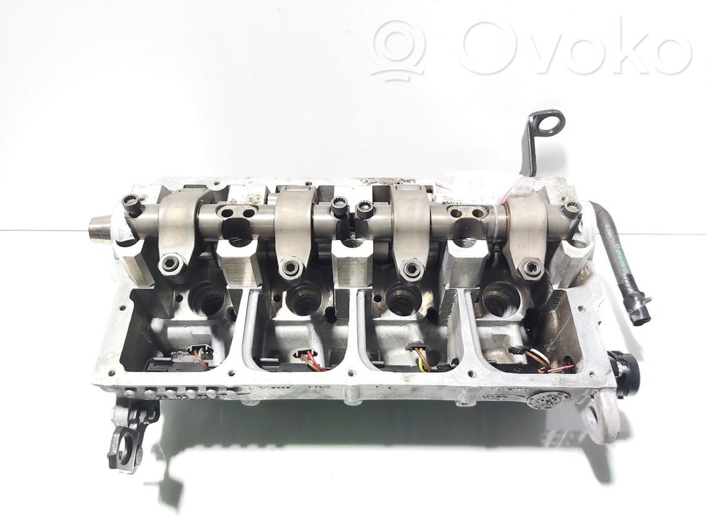Volkswagen PASSAT B6 Culata del motor 