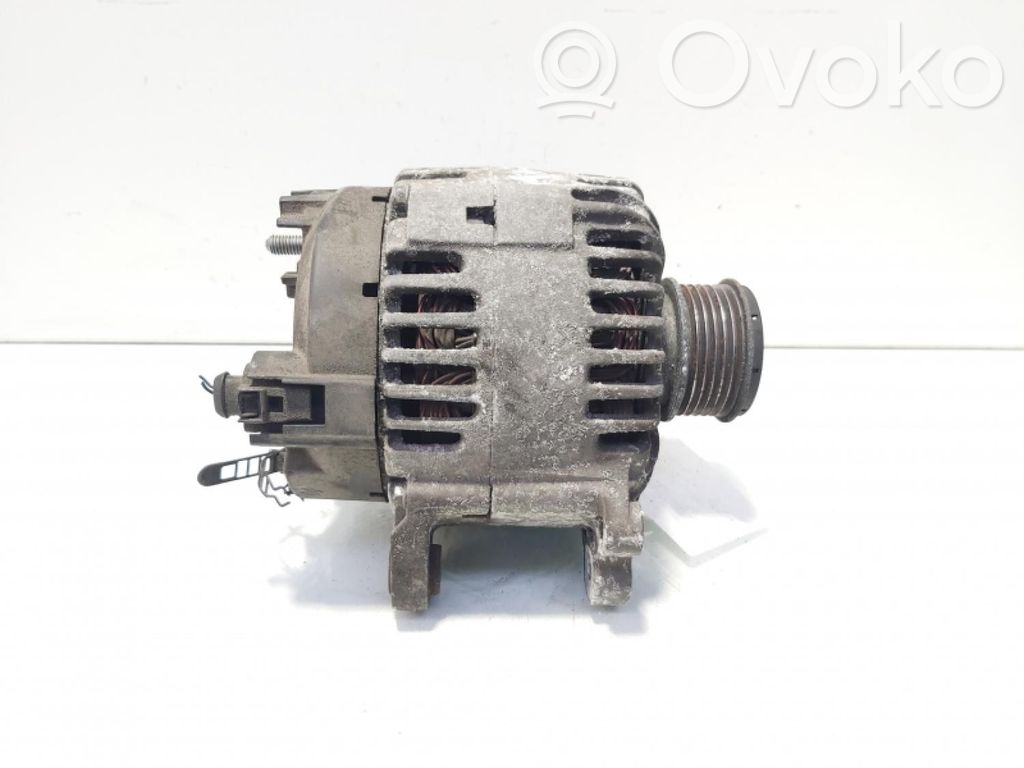 Audi A6 S6 C6 4F Générateur / alternateur 
