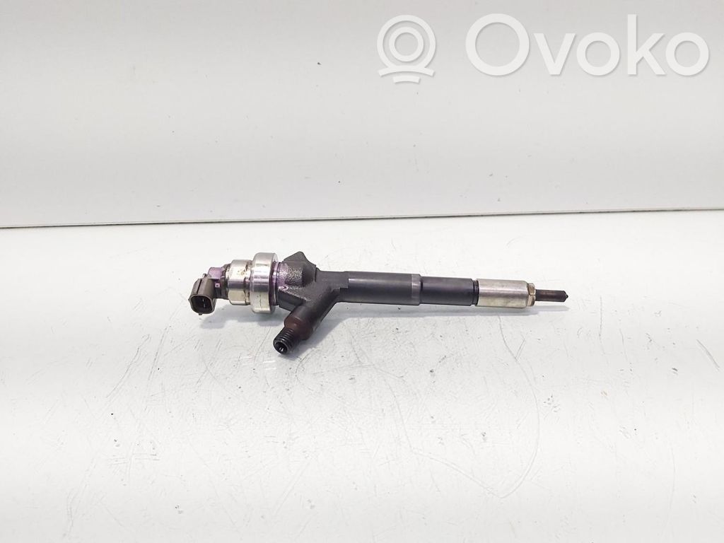 Opel Astra J Injecteur de carburant 