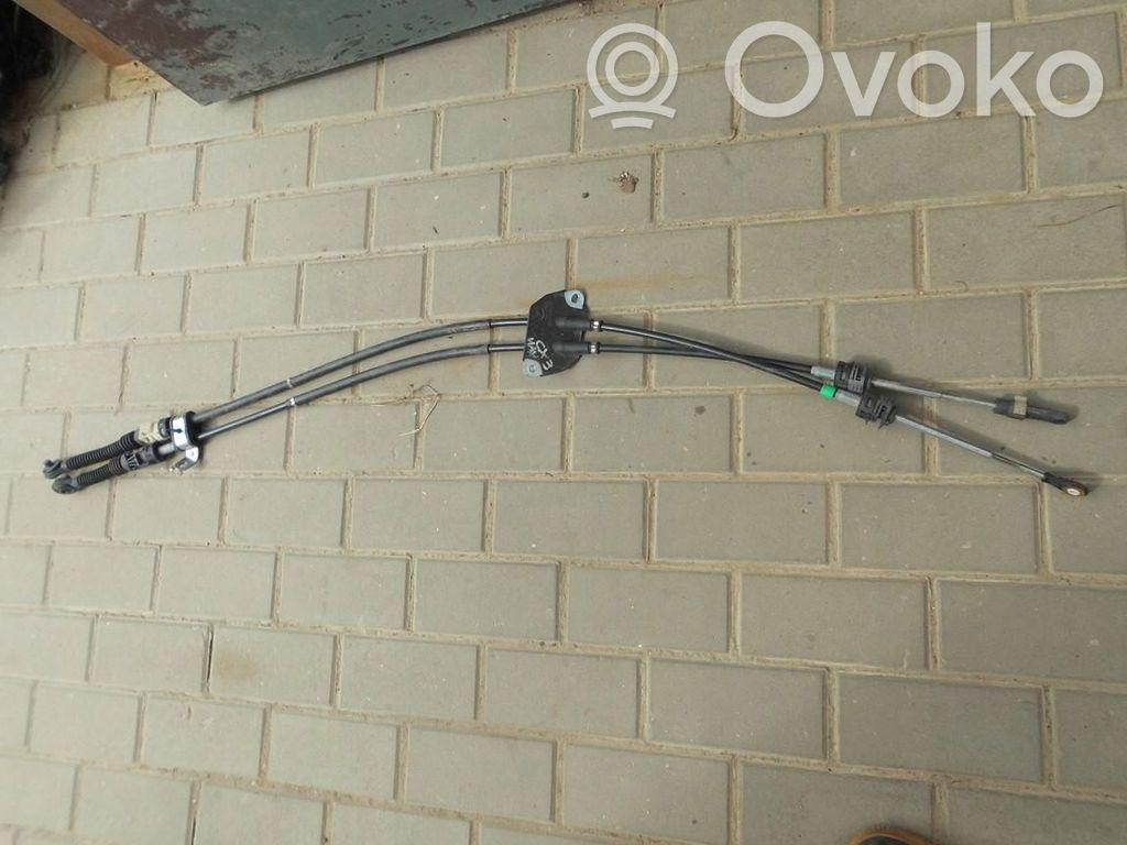 Mazda CX-3 Gear shift cable linkage 