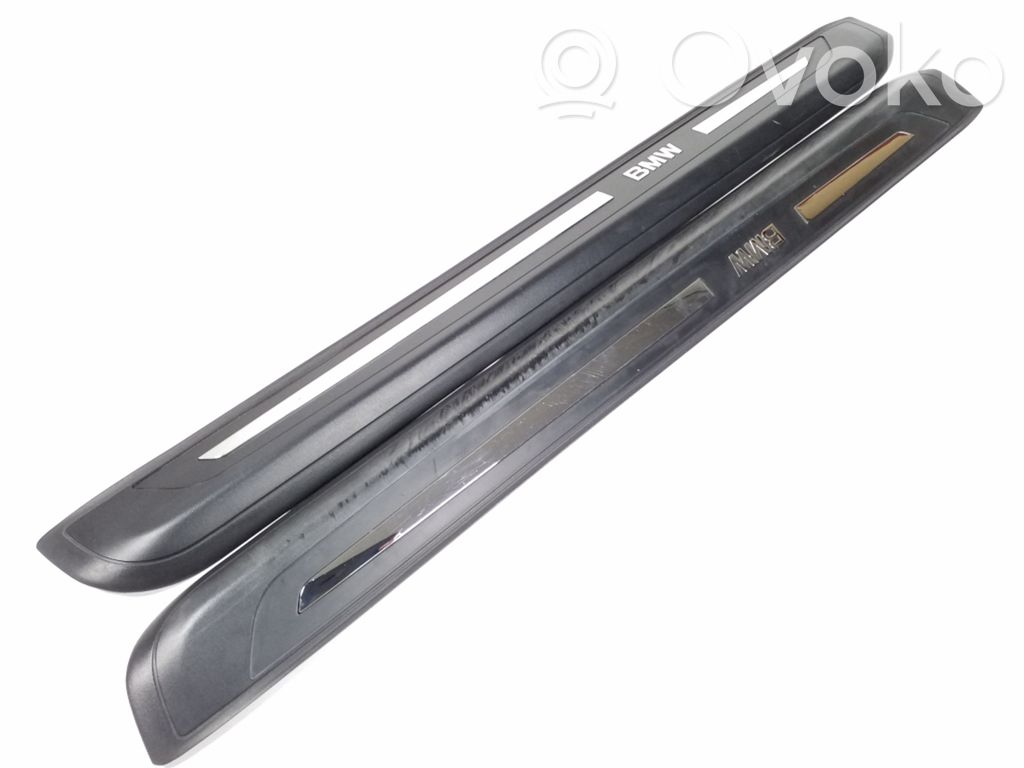 Front sill trim cover   7011075,7011076