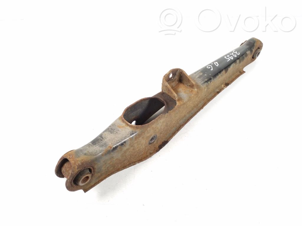 Mitsubishi ASX Querlenker Achsschenkel hinten 