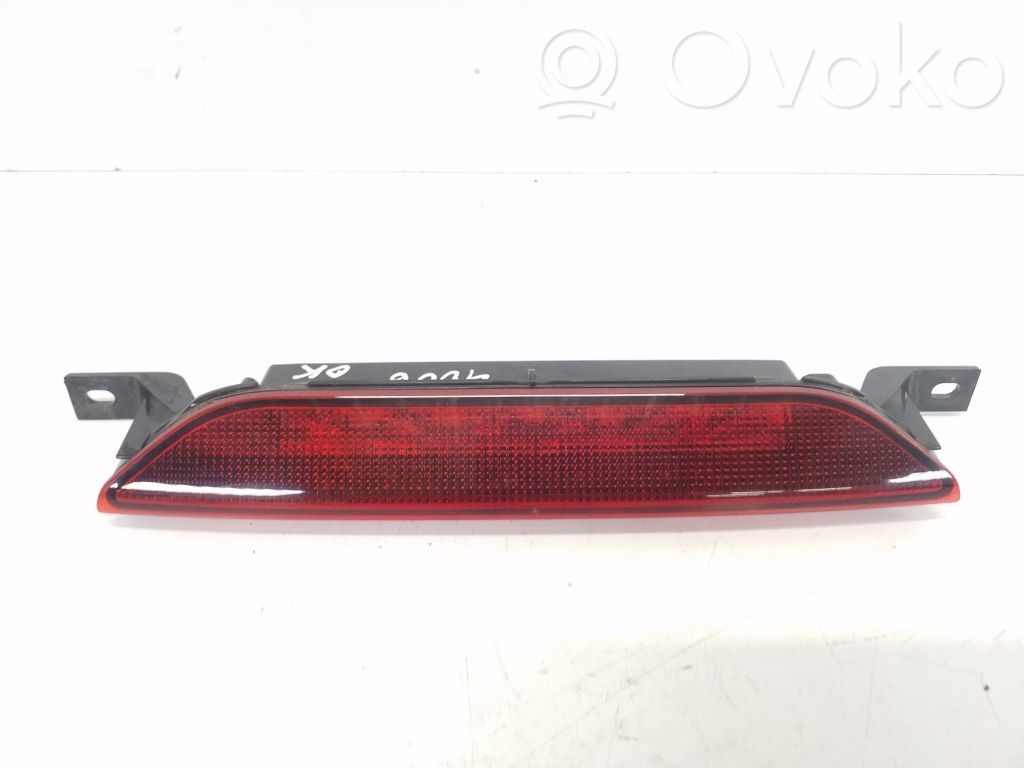 Jeep Compass Third/center stoplight 